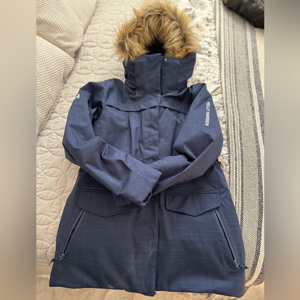 Helly Hansen Blue Quilted Jacket with Performance Features